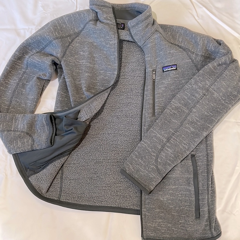 Patagonia woman’s better sweater jacket
